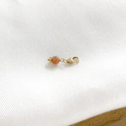 Charm "Lili" Pierre Du Soleil Plaqué Or